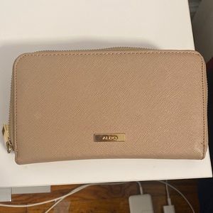 Aldo wallet
